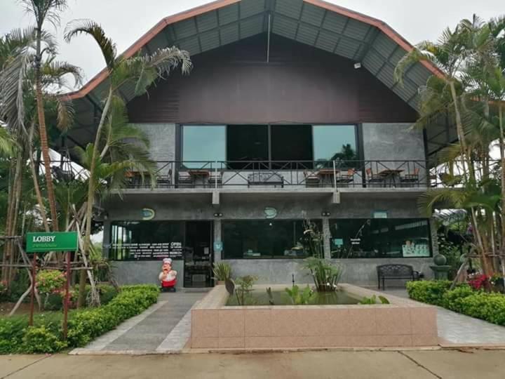 Alongkorn Farm And Resort Kaeng Krachan Exterior photo